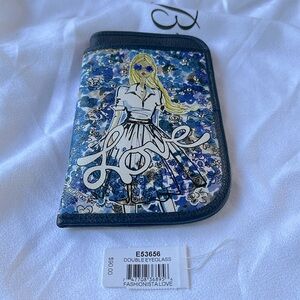 COPY - Blue floral bouquet love woman eyeglass holder.